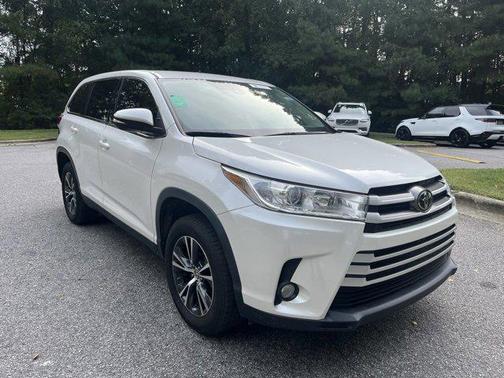 2019 Toyota Highlander LE Plus
