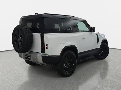 2025 Land Rover Defender 90 P300 S