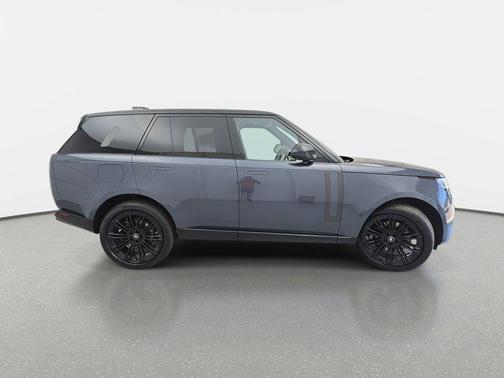 2025 Land Rover Range Rover P400 SE