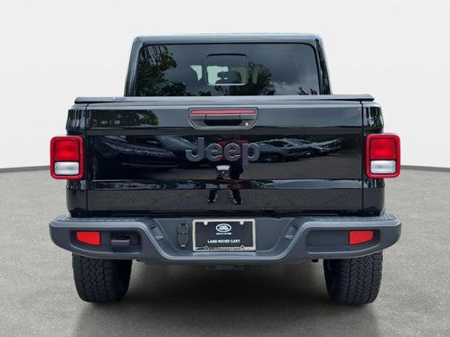 2024 Jeep Gladiator Nighthawk