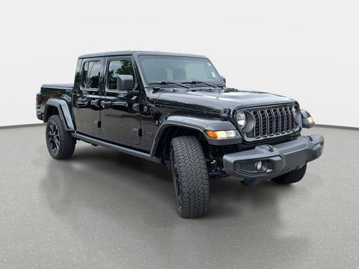 2024 Jeep Gladiator Nighthawk