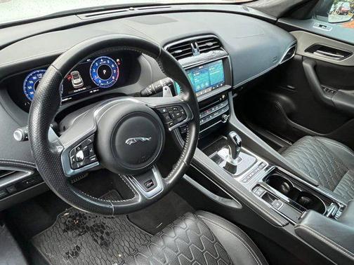 2020 Jaguar F-PACE SVR P550 AWD Automatic