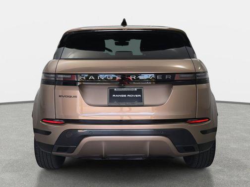 2026 Land Rover Range Rover Evoque Dynamic SE