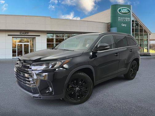 2019 Toyota Highlander SE