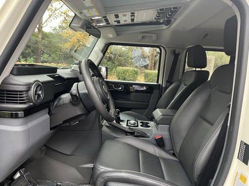 2024 INEOS Grenadier Fieldmaster