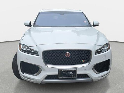 2019 Jaguar F-PACE S