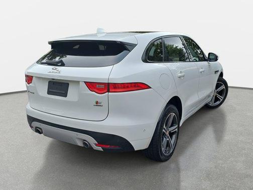 2019 Jaguar F-PACE S