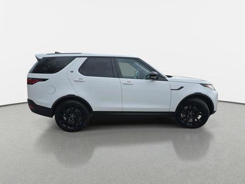 2025 Land Rover Discovery P300 S