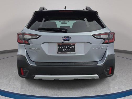 Ice Silver Metallic 2022 Subaru Outback Limited