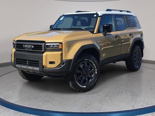 Trail Dust/Gray Scape 2025 Toyota Land Cruiser Base