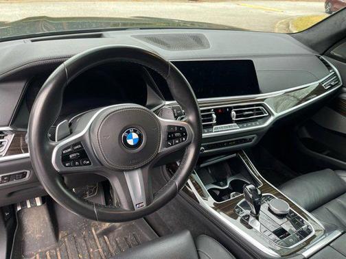 2020 BMW X7 xDrive40i