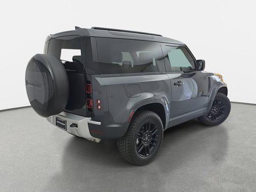 2024 Land Rover Defender 90 P300 S