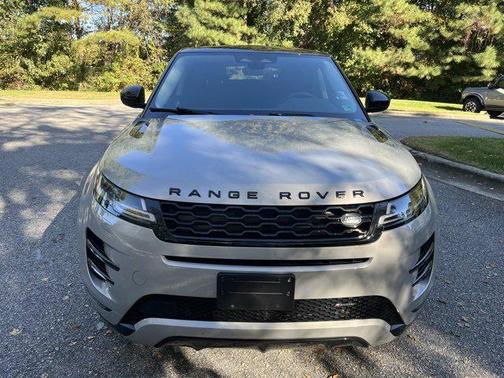 2023 Land Rover Range Rover Evoque R-Dynamic SE