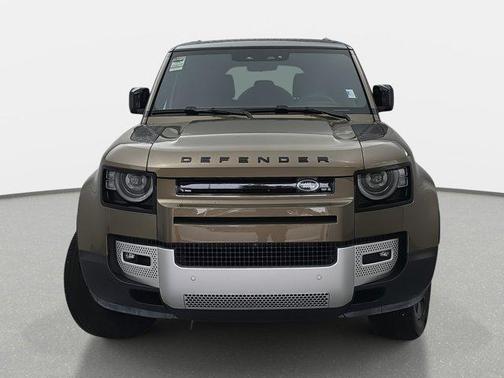 2025 Land Rover Defender 110 P300
