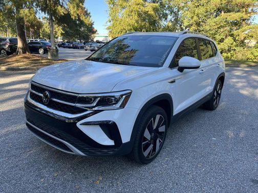 2024 Volkswagen Taos 1.5T SEL