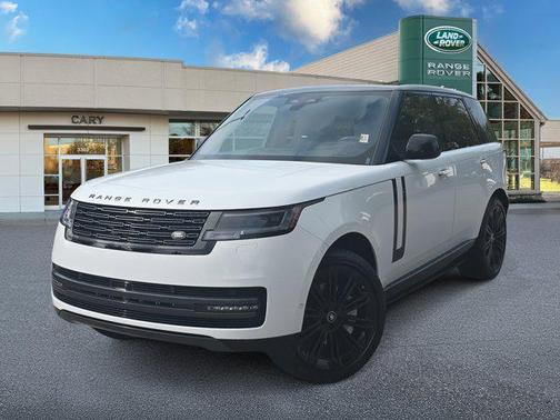 2025 Land Rover Range Rover P530 SE