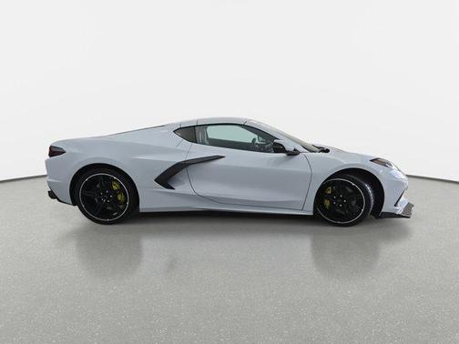 2022 Chevrolet Corvette Stingray w/1LT