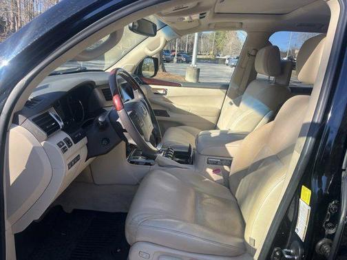 2013 Lexus LX 570 Base