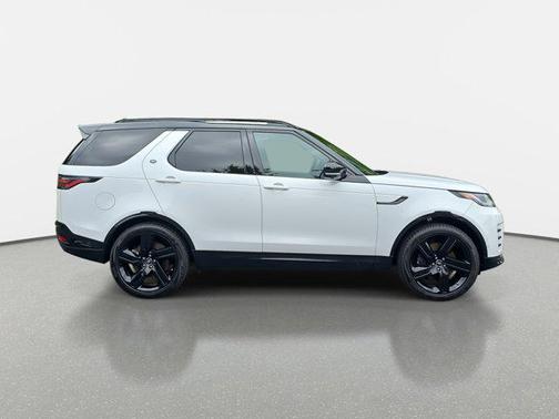2024 Land Rover Discovery Dynamic SE