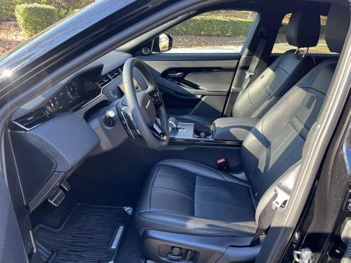 2024 Land Rover Range Rover Evoque Dynamic SE