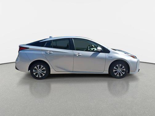 2019 Toyota Prius LE