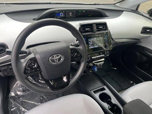 2019 Toyota Prius LE