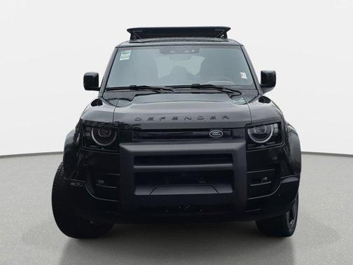 2026 Land Rover Defender P400 X-Dynamic SE