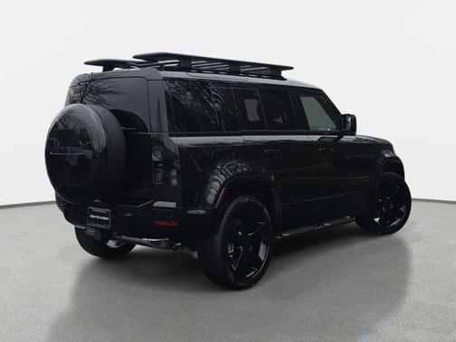 2026 Land Rover Defender P400 X-Dynamic SE