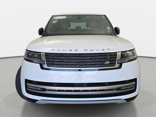 2024 Land Rover Range Rover SE