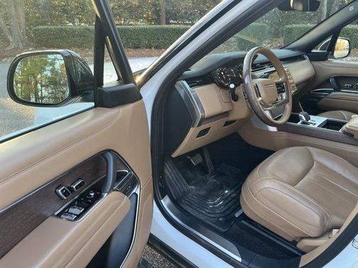 2024 Land Rover Range Rover SE