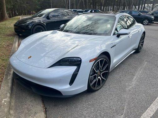 2023 Porsche Taycan Base