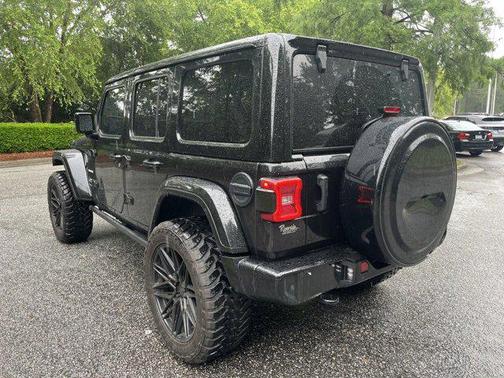 2024 Jeep Wrangler 4-Door Sahara 4x4