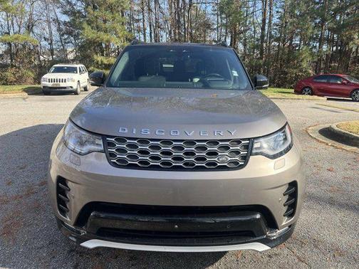2024 Land Rover Discovery P360 Metropolitan Edition