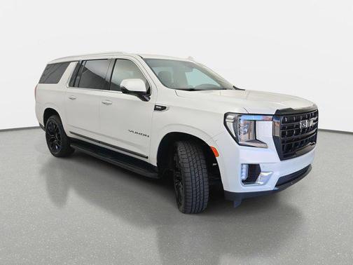 2022 GMC Yukon XL SLT