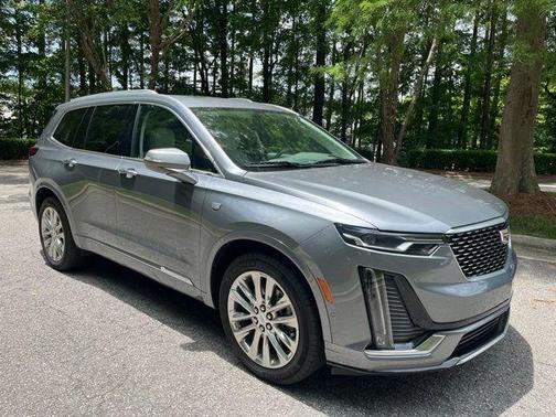 Satin Steel Metallic 2021 Cadillac XT6 Premium Luxury FWD