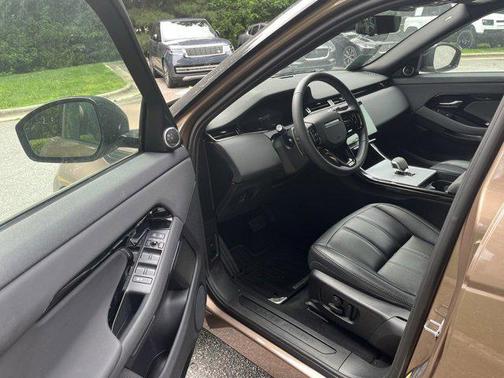 2024 Land Rover Range Rover Evoque Core S