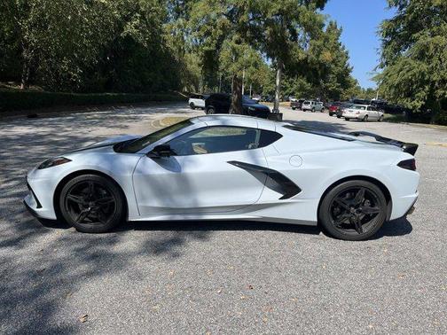 2022 Chevrolet Corvette Stingray w/2LT