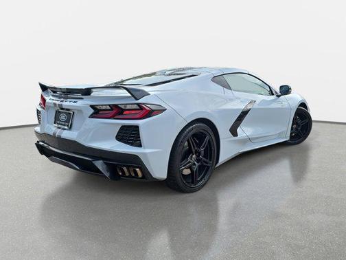 2022 Chevrolet Corvette Stingray w/2LT