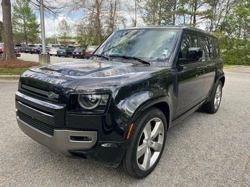 2025 Land Rover Defender 110 P500 X-Dynamic SE