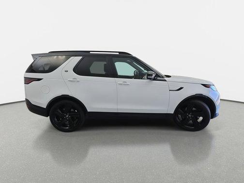 2024 Land Rover Discovery P360 Metropolitan Edition