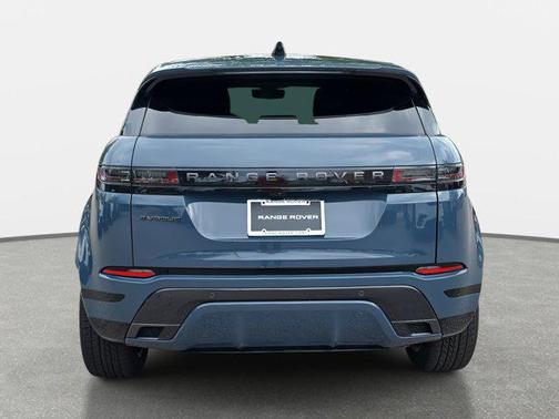 2026 Land Rover Range Rover Evoque Dynamic SE