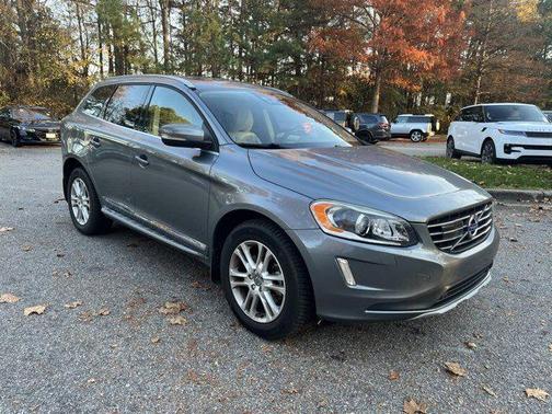 2016 Volvo XC60 T5 Drive-E Platinum
