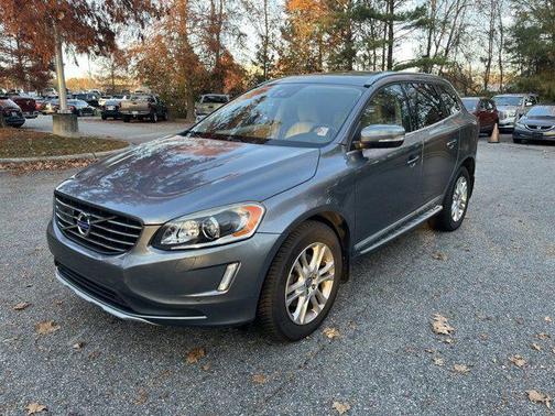 2016 Volvo XC60 T5 Drive-E Platinum