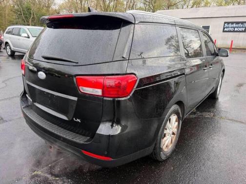 Aurora Black 2017 Kia Sedona LX