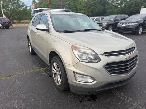 Champagne Silver Metallic 2016 Chevrolet Equinox LT