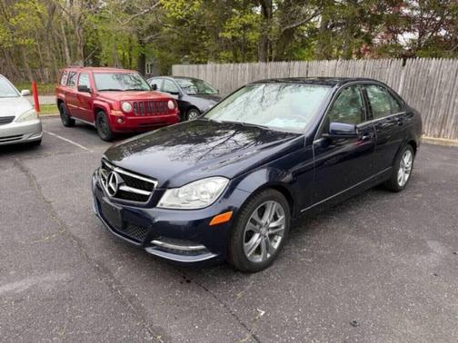 Black 2013 Mercedes-Benz C-Class C 300 4MATIC Luxury