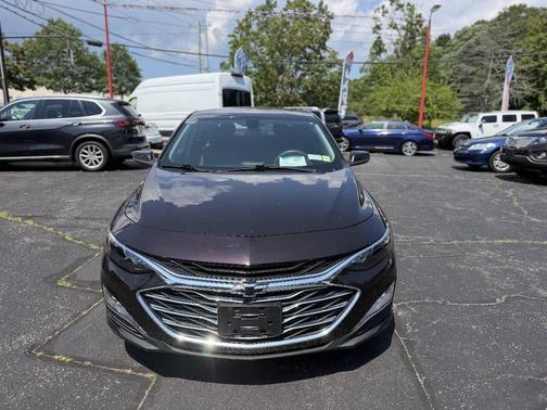 Black Cherry Metallic 2020 Chevrolet Malibu FWD LT