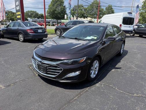 Black Cherry Metallic 2020 Chevrolet Malibu FWD LT