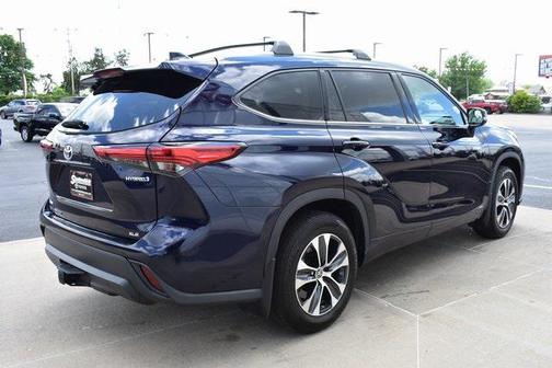 2020 Toyota Highlander Hybrid XLE