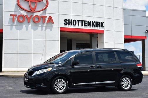2011 Toyota Sienna XLE